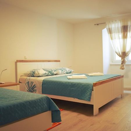 Apartman Veronique غييكا المظهر الخارجي الصورة