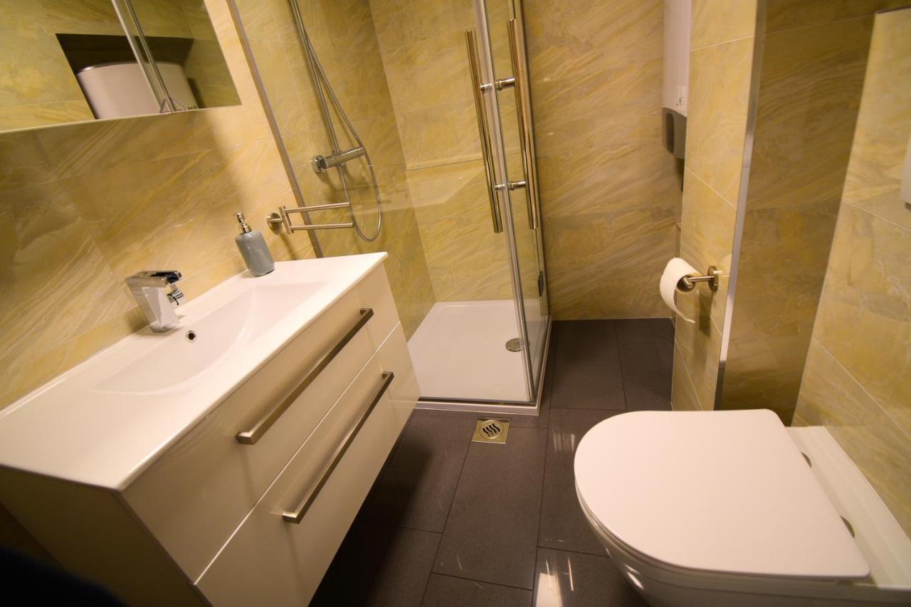Apartman Veronique غييكا المظهر الخارجي الصورة